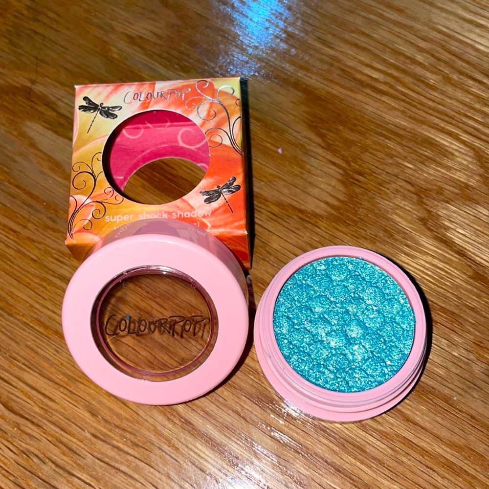 Colourpop “Mint 4 U” Super Shock Shadow